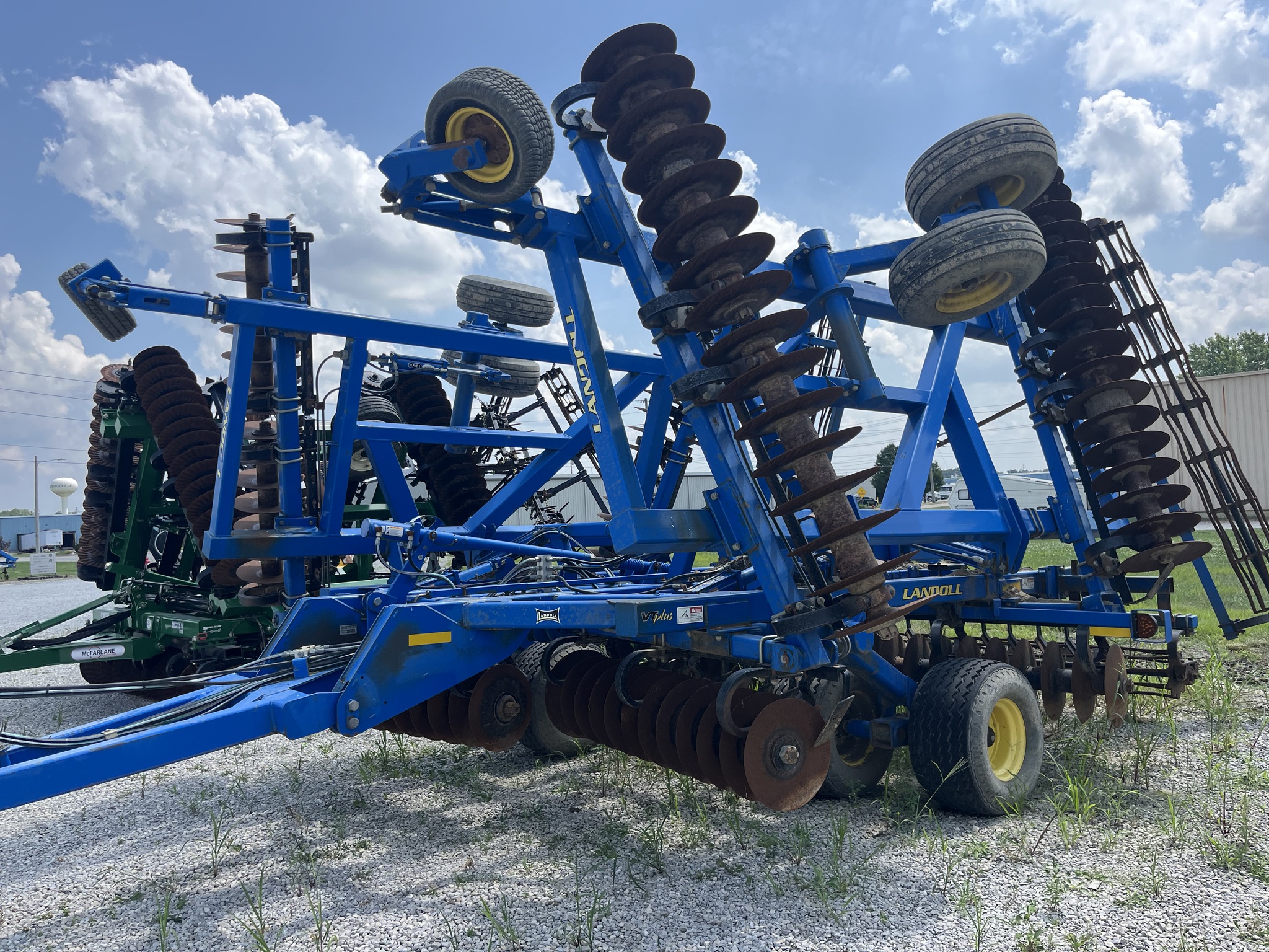 2016 Landoll 7431-33 Image 1