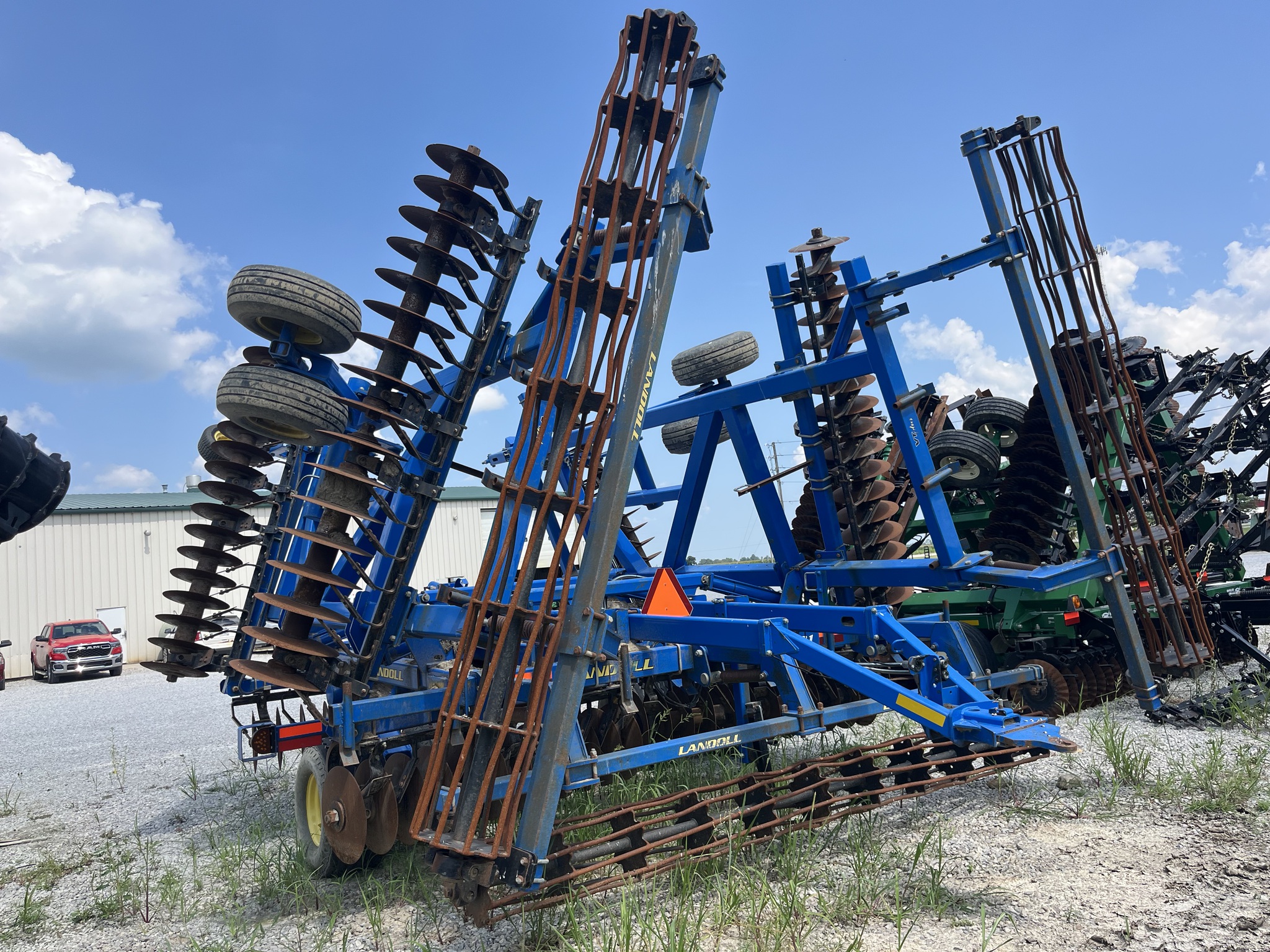 2016 Landoll 7431-33 Image 2