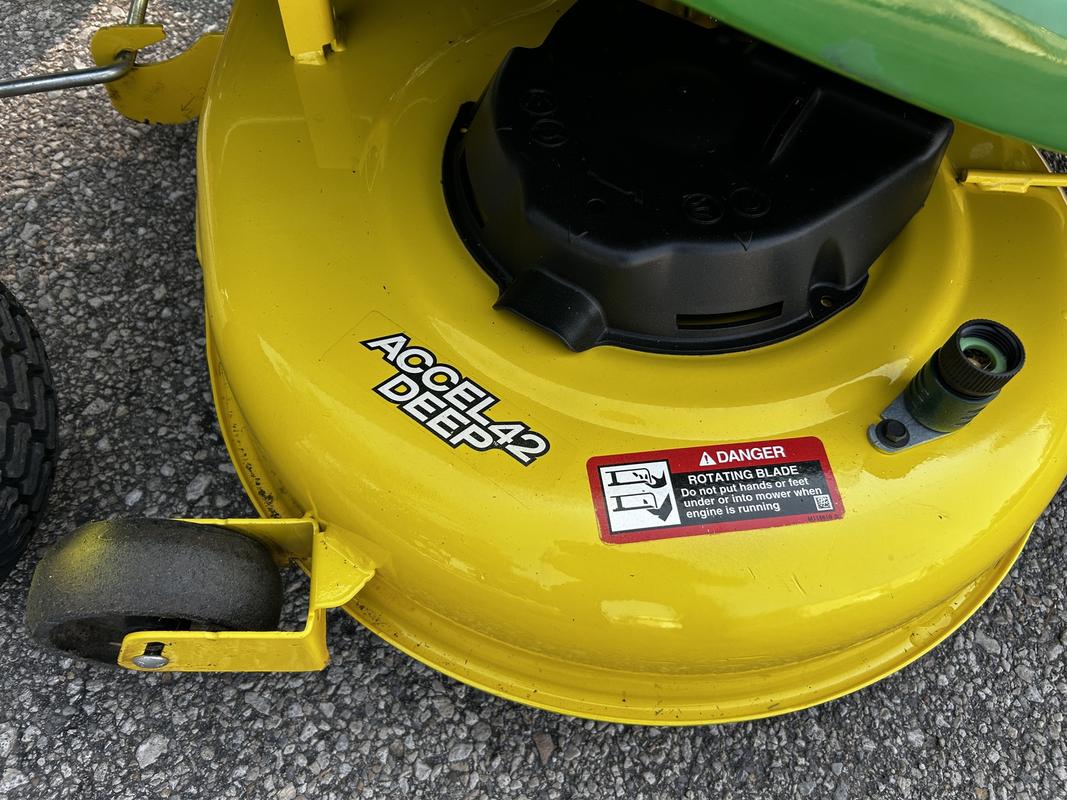 2021 John Deere X350 Image 9