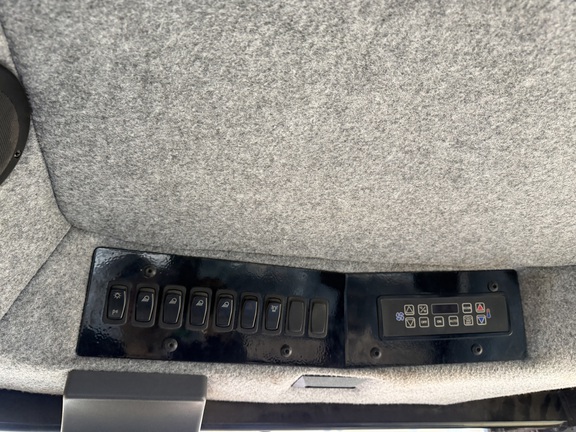 2014 Terragator TG8300 - Photo43