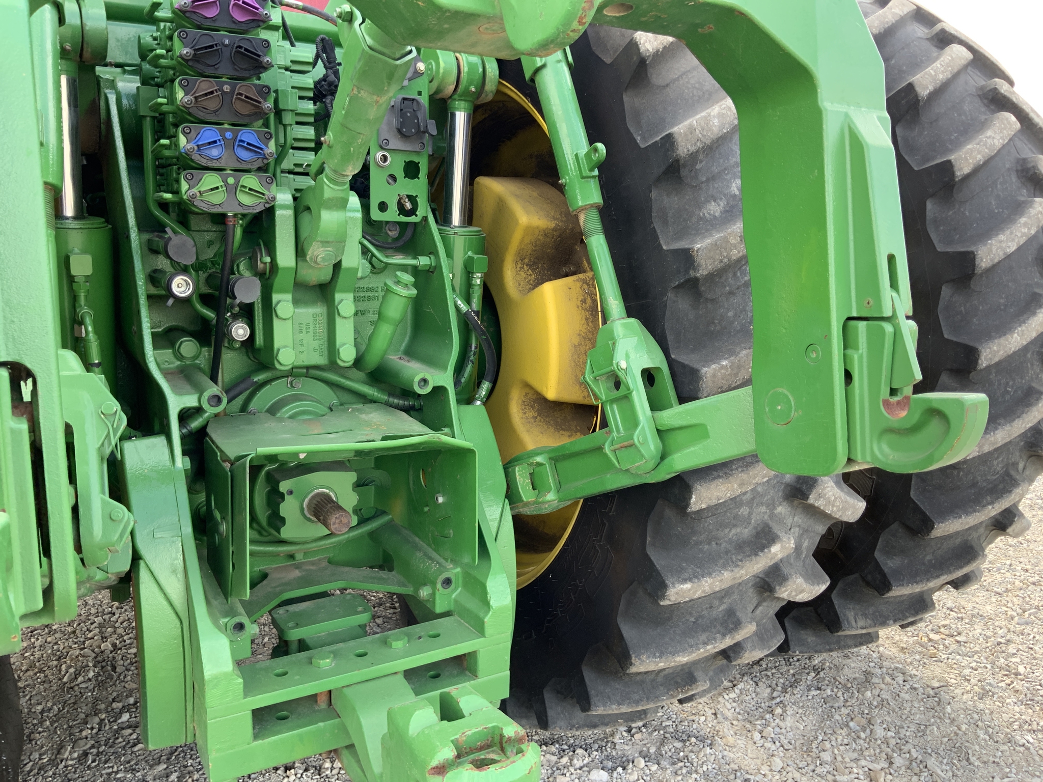 2013 John Deere 8360R Image 14