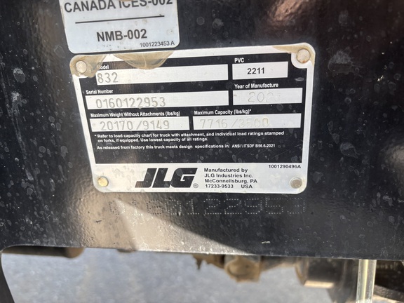 2023 JLG AG832
