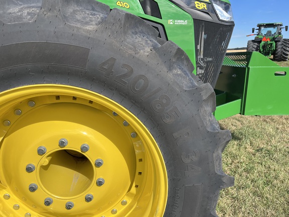 2024 John Deere 8R 410 - Photo14