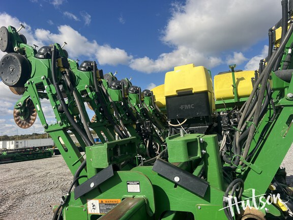 Photo of 2014 John Deere 1795