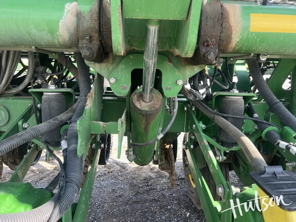 Photo of 2014 John Deere 1795