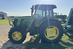 2022 John Deere 6120E Image 3
