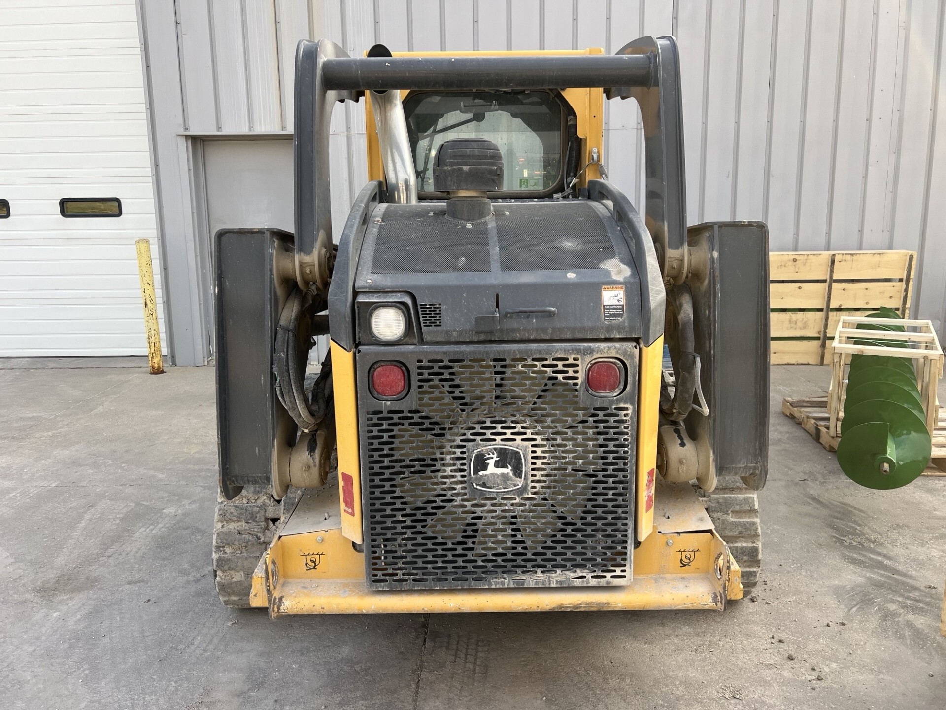 2016 John Deere 333E Image 5