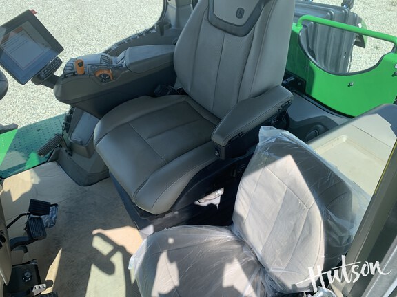 Photo of 2025 John Deere 9R 540