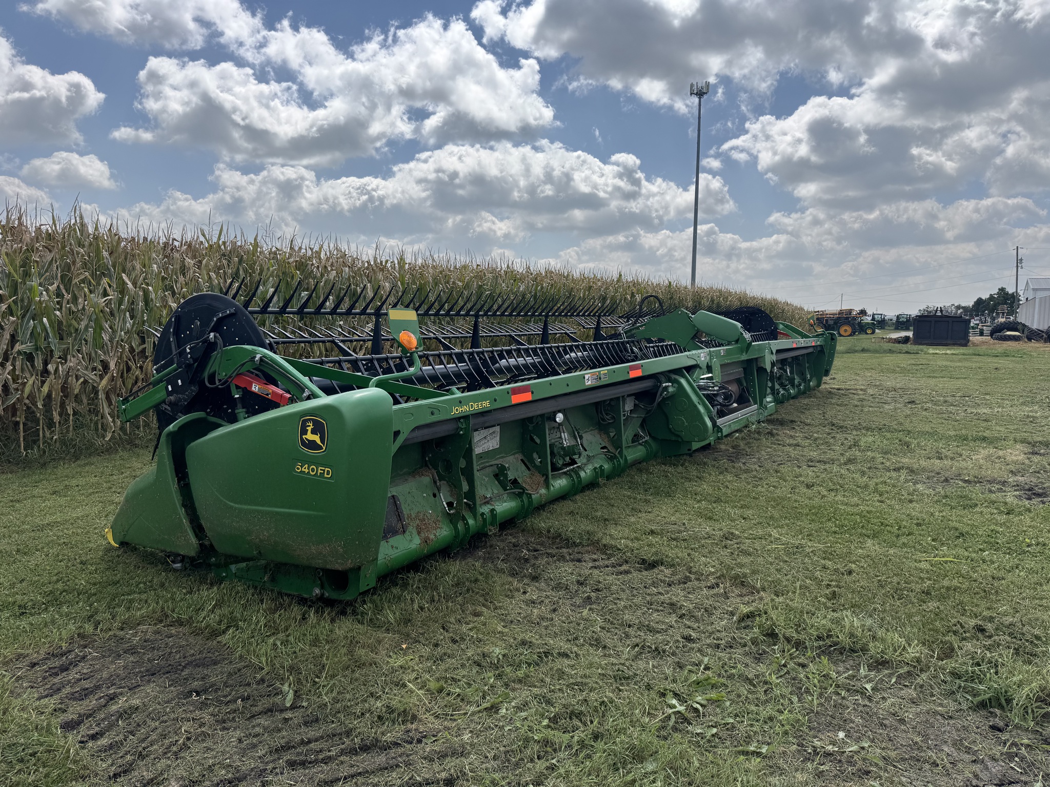  2018 John Deere 640FD at Heritage Tractor in Monmouth, IL