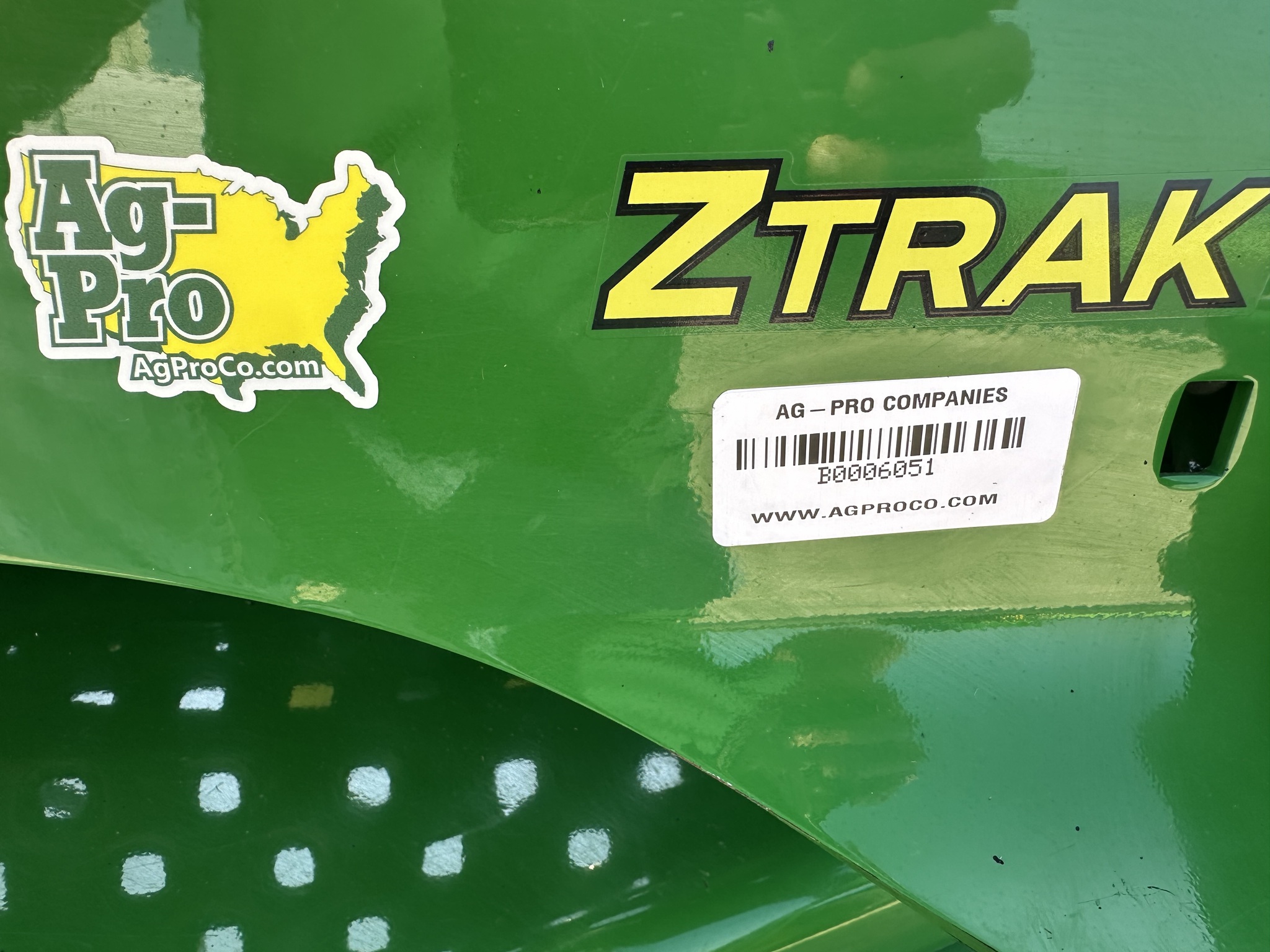 2021 John Deere Z950R Image 12