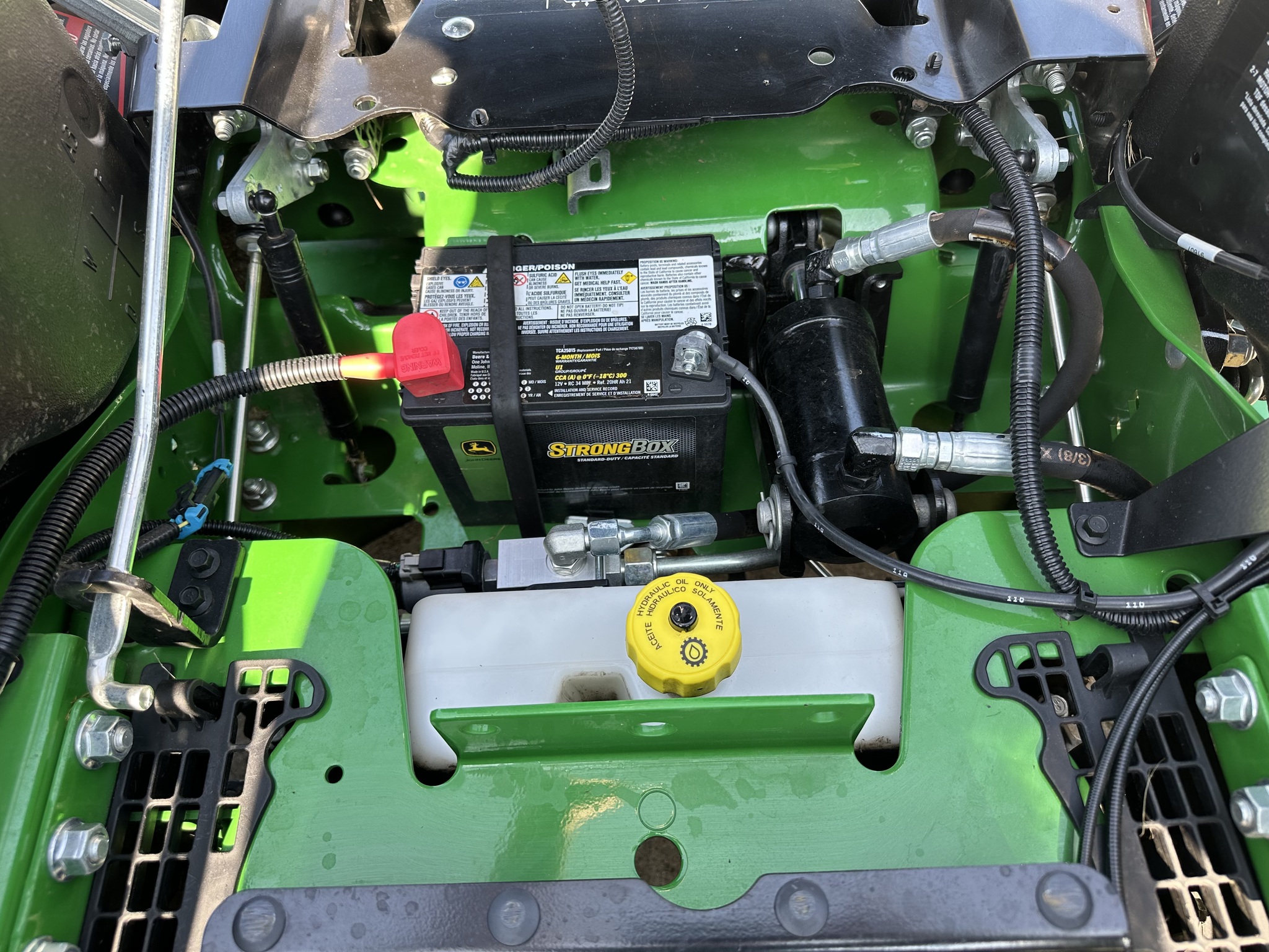 2021 John Deere Z950R Image 14