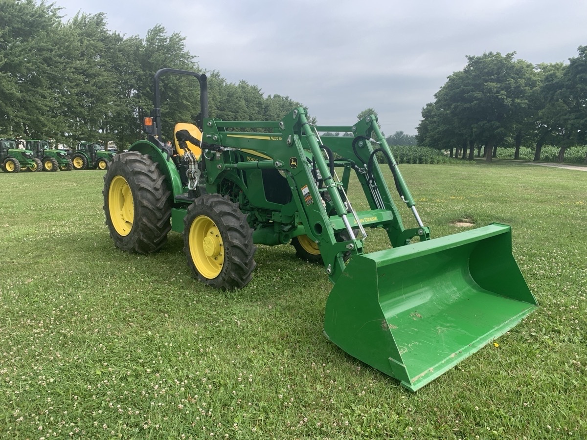 2022 John Deere 5065E Image 4