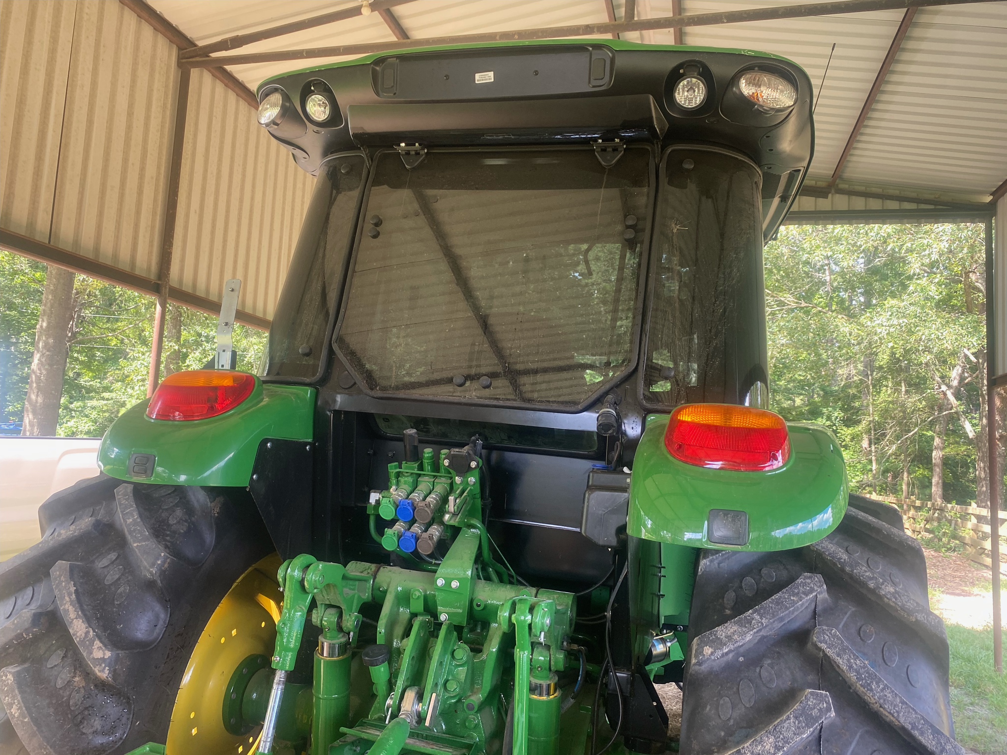 2024 John Deere 5105M Image 6