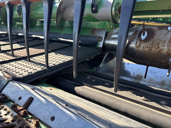 Used 2022 John Deere HD50R Combine Platforms at Horizon Ag & Turf in Lloydminster, AB - Photo6