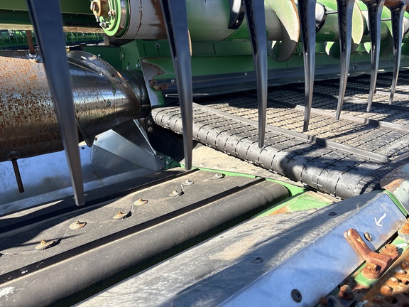 Used 2022 John Deere HD50R Combine Platforms at Horizon Ag & Turf in Lloydminster, AB - Photo8