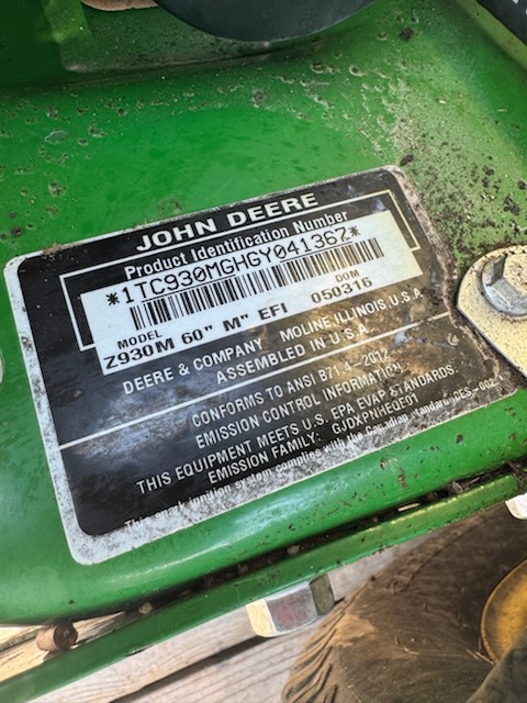 2016 John Deere Z930M Image 1