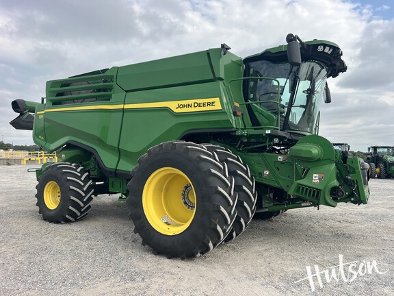 Photo of 2024 John Deere X9 1100