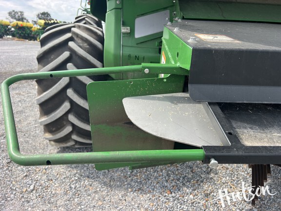 Photo of 2024 John Deere X9 1100