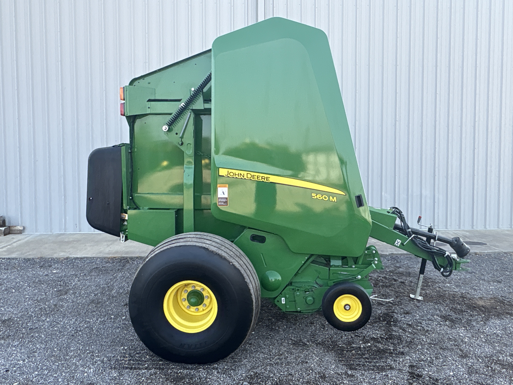 2023 John Deere 560M Image 11