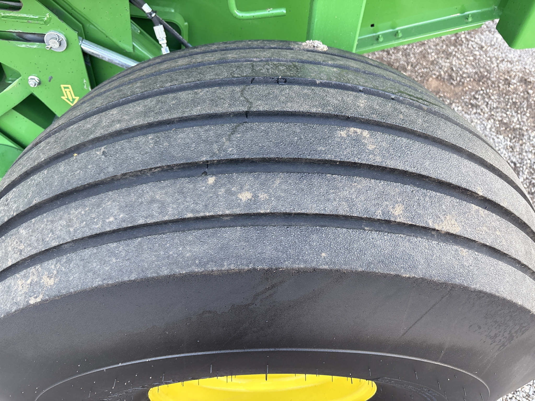 2023 John Deere 560M Image 31