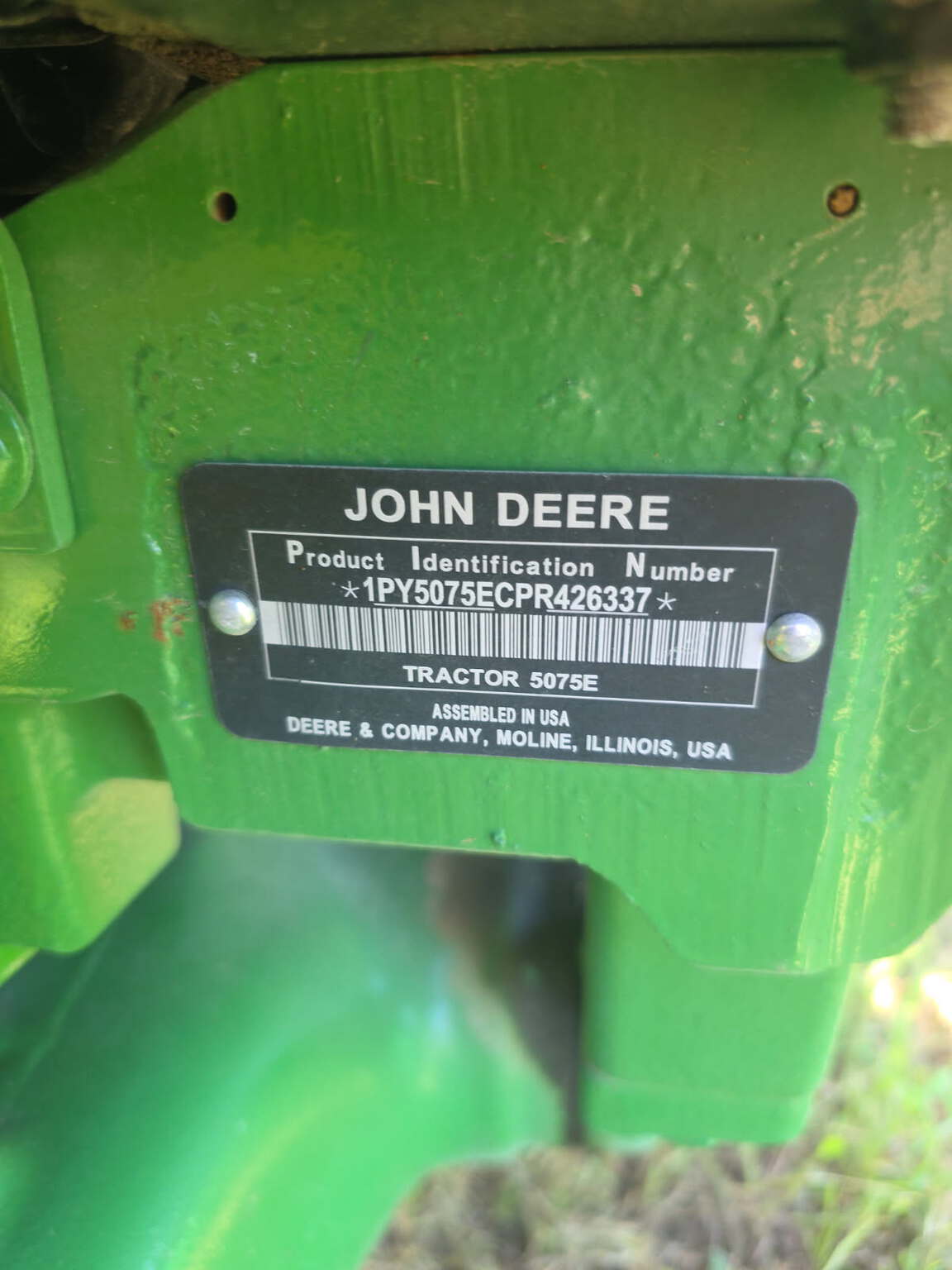 2023 John Deere 5075E Image 10