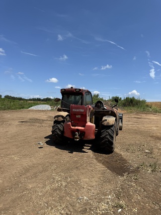 Photo of 2019 Manitou MLT840