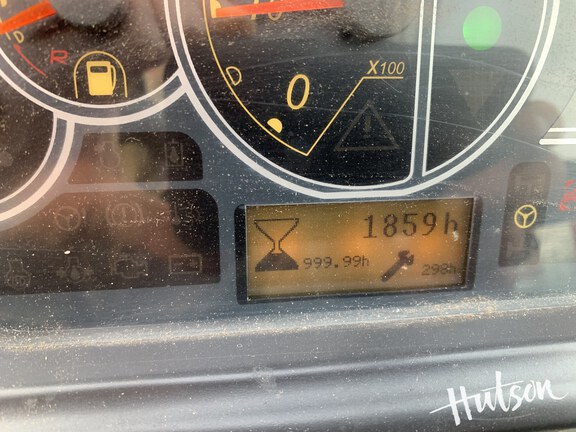 Photo of 2019 Manitou MLT840