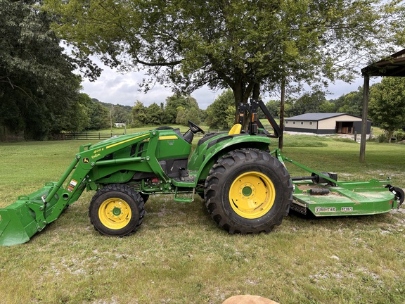 Photo of 2024 John Deere 4044M