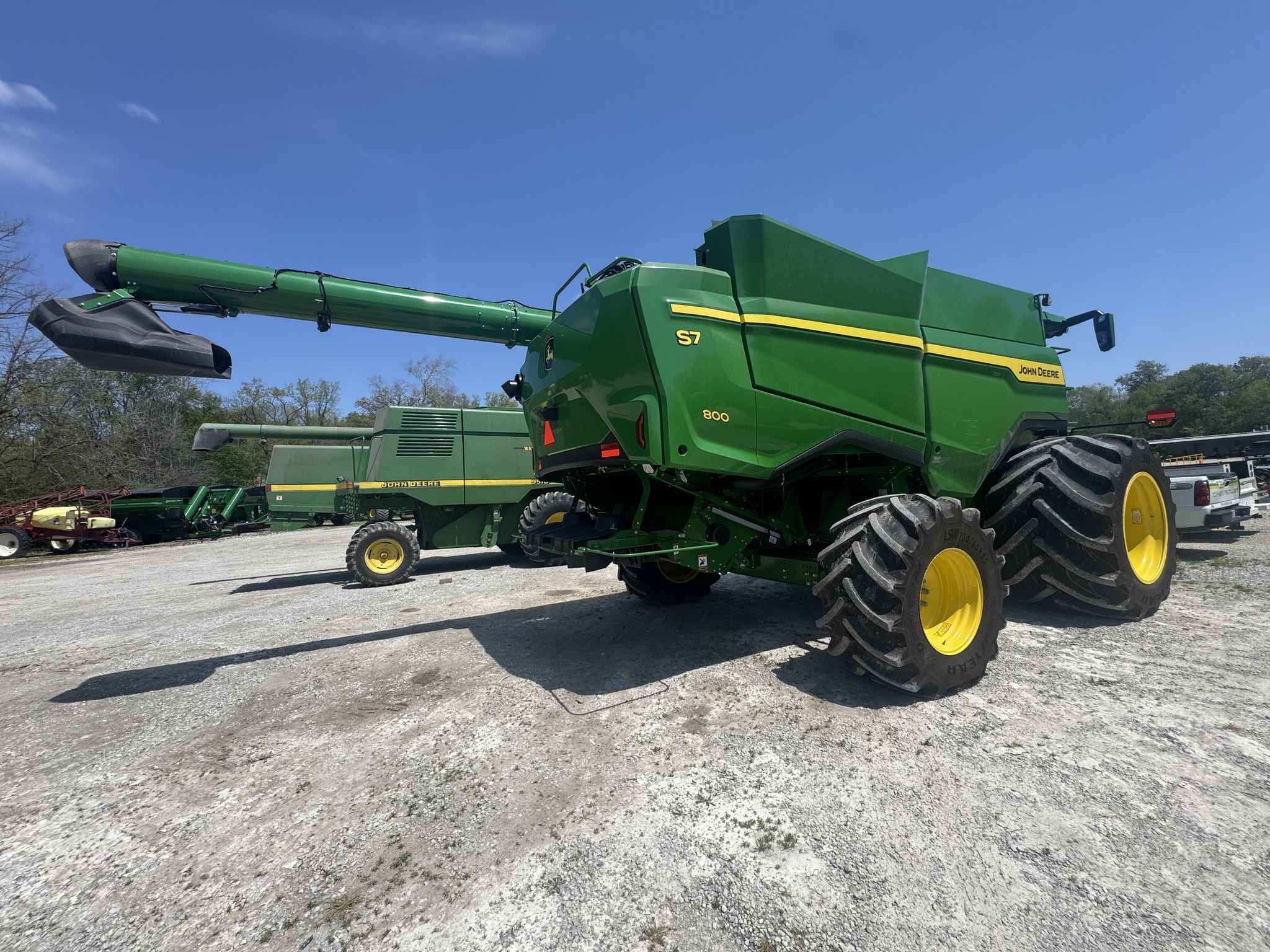 2025 John Deere S7 800 Image 1