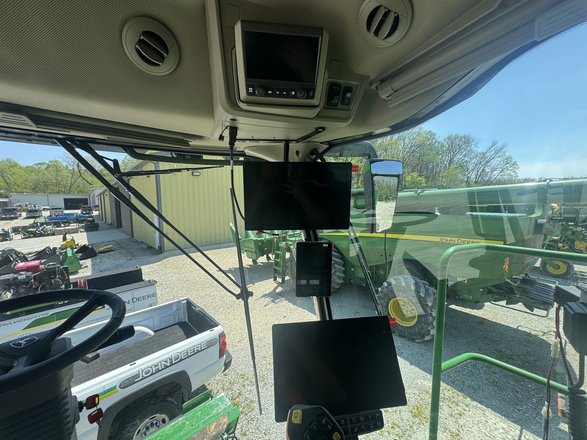 2025 John Deere S7 800 Image 11