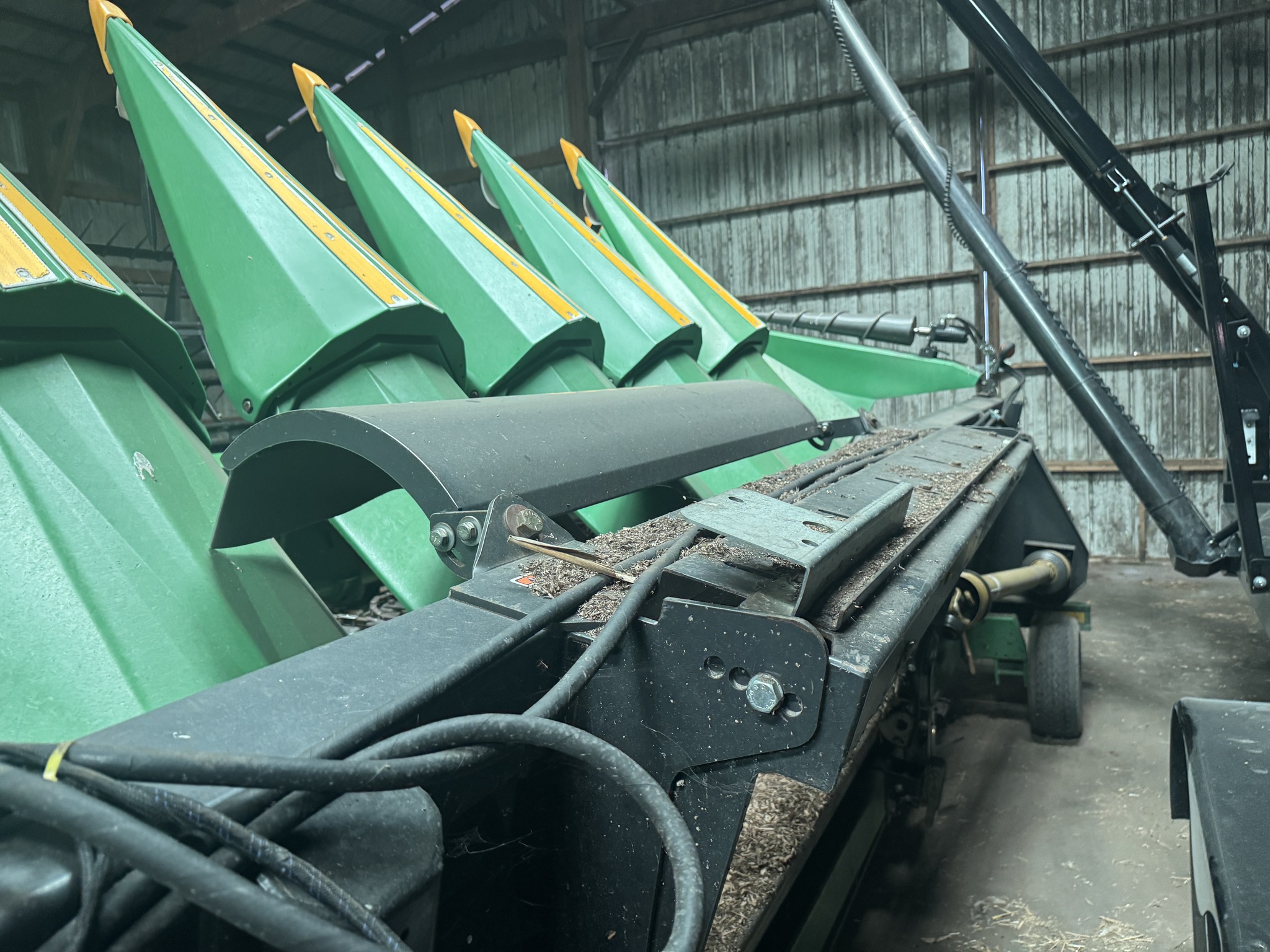 2014 Drago N8 Series 2 8 Row Corn Head Image 12