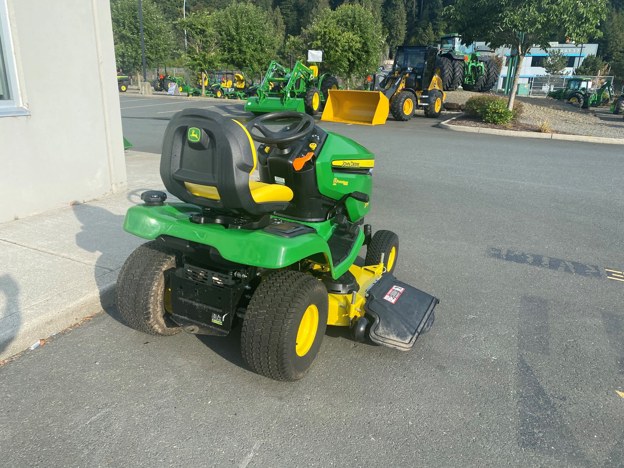 2021 John Deere X350 Image 2
