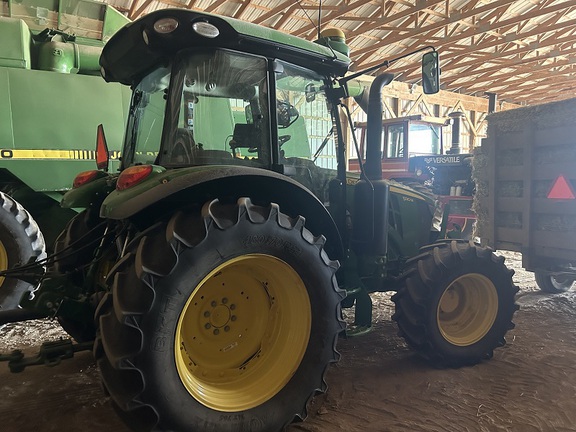 Photo of 2023 John Deere 5130M