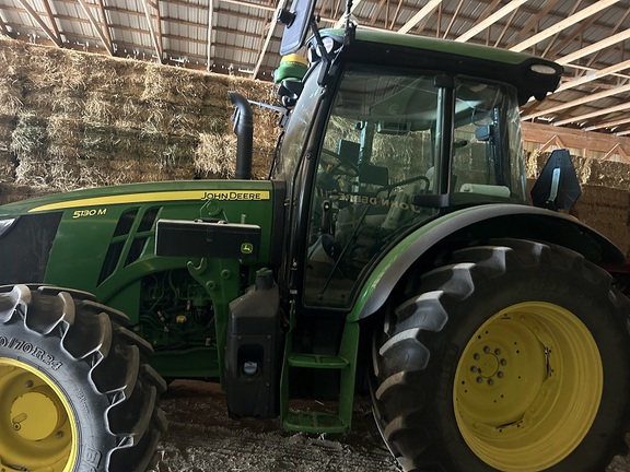 Photo of 2023 John Deere 5130M