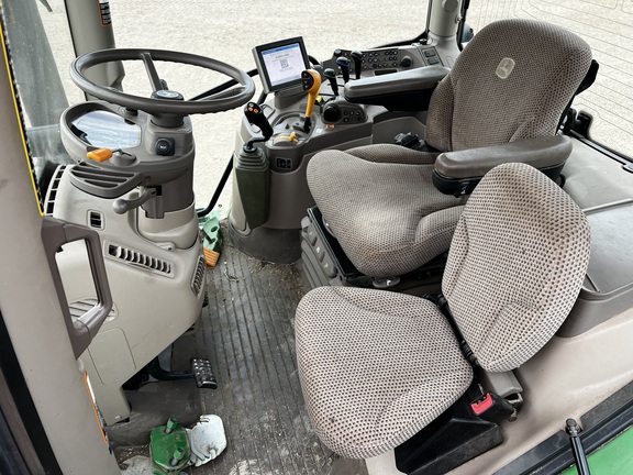 2019 John Deere 6145R - Photo36