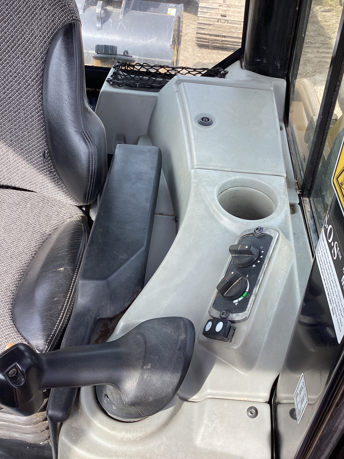 2018 Caterpillar D6N LGP Image 13