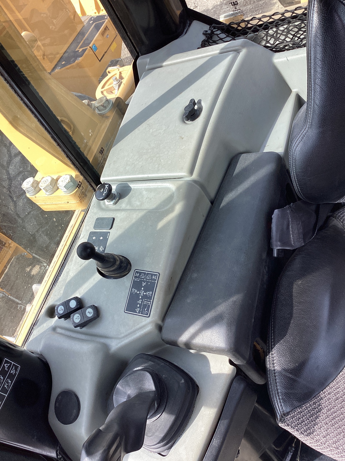 2018 Caterpillar D6N LGP Image 14