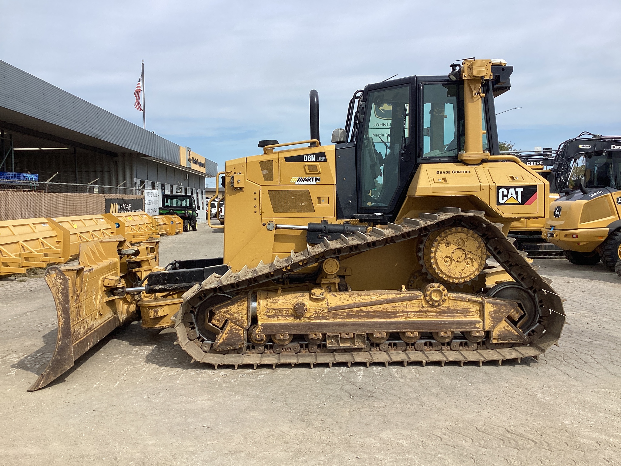 2018 Caterpillar D6N LGP Image 3