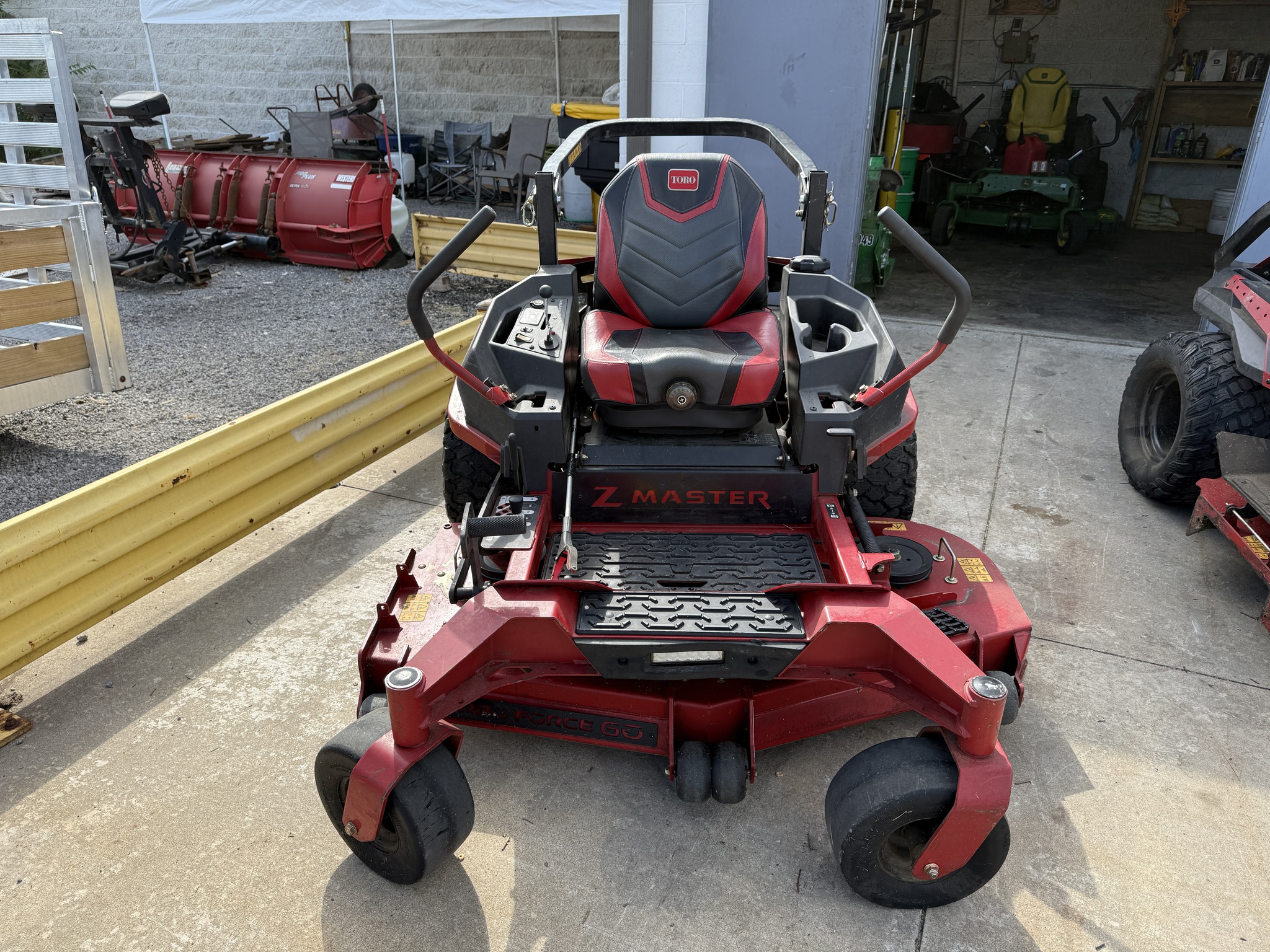 2025 Toro Z MASTER 2000 SERIES HDX PRO 60 Image 8