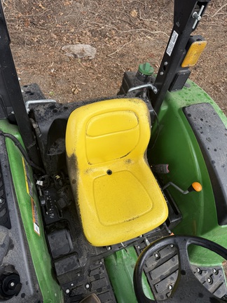 2024 John Deere 4044M Photo 5