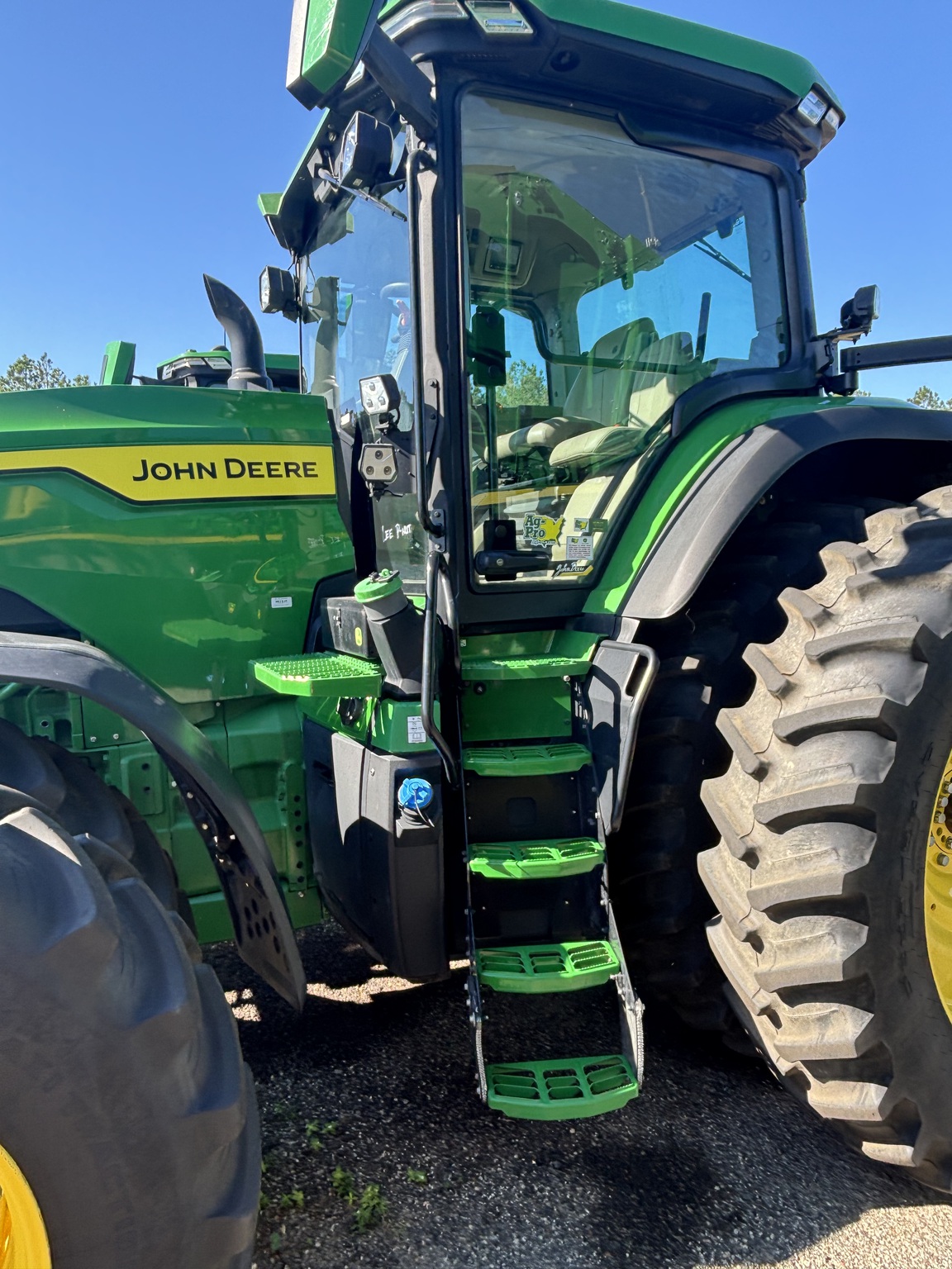 2024 John Deere 8R 370 Image 4