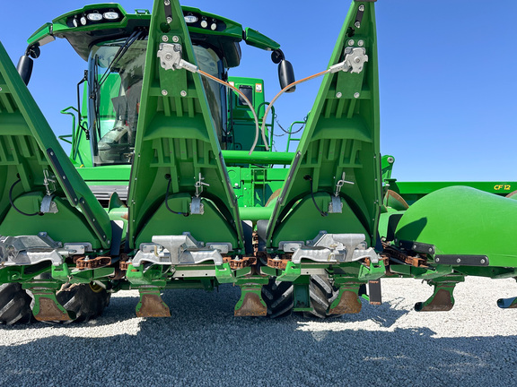 2025 John-Deere CF 12
