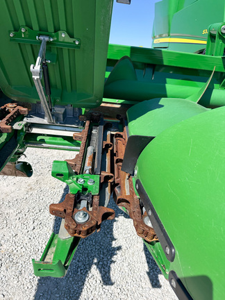 2025 John-Deere CF 12