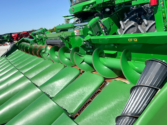2025 John-Deere CF 12