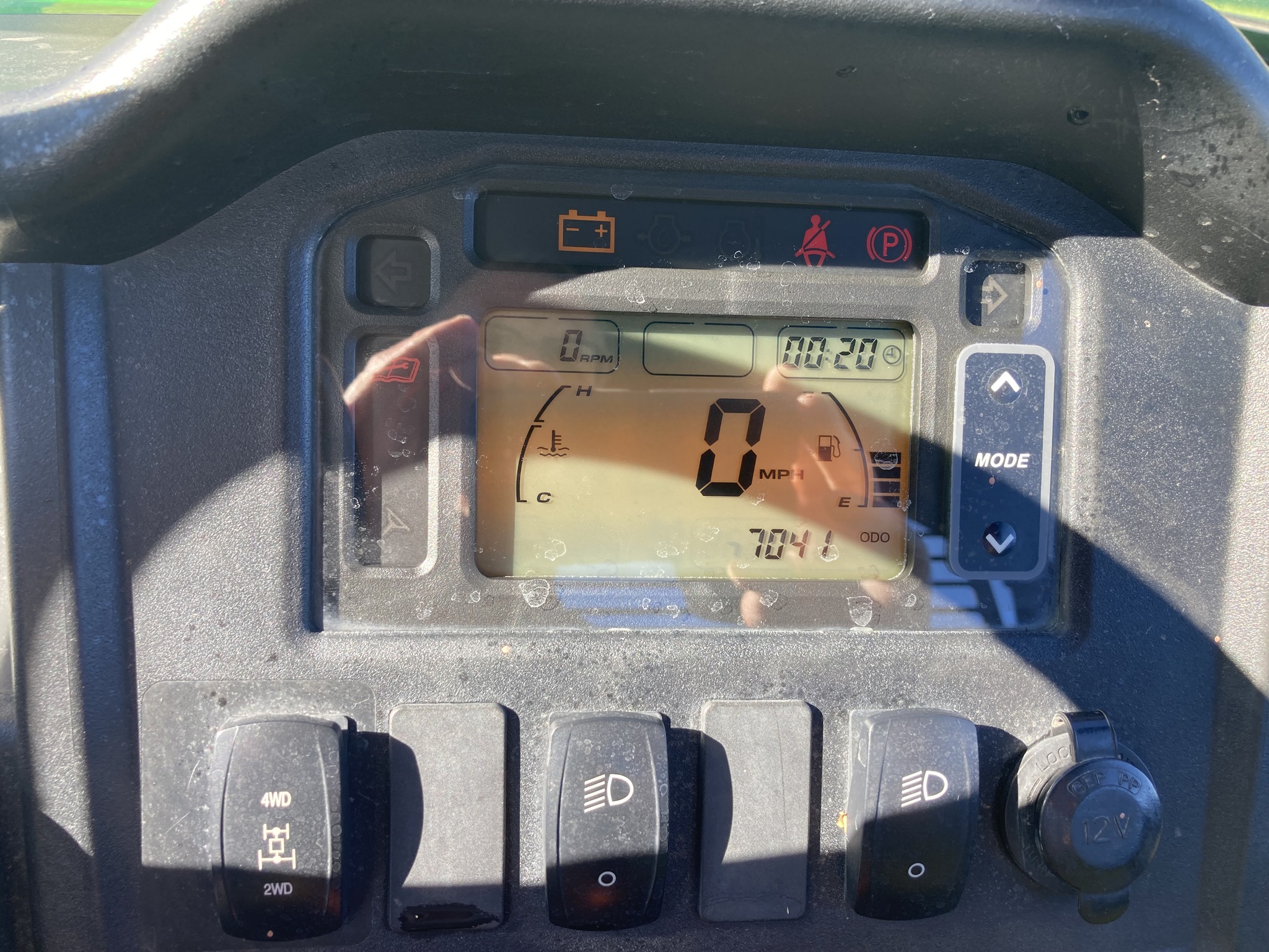 2016 John Deere 825i Image 7