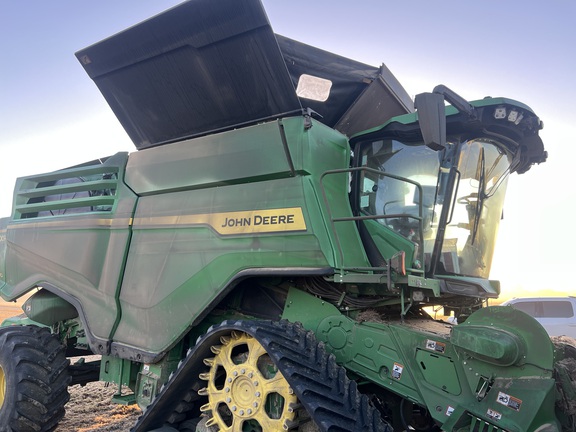 Photo of 2023 John Deere X9 1100