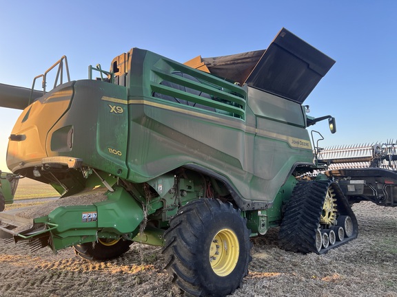 Photo of 2023 John Deere X9 1100