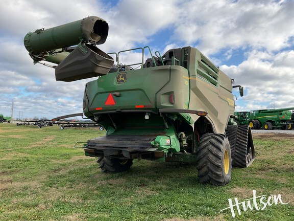 Photo of 2023 John Deere X9 1100