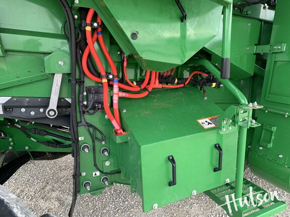 Photo of 2023 John Deere X9 1100