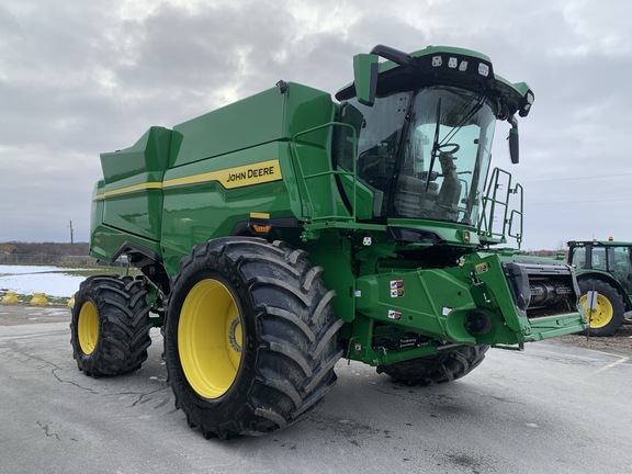 2025 John Deere S7 700 thumbnail 4